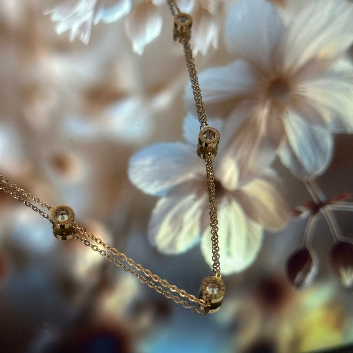 Elivara® | Roma Crystal